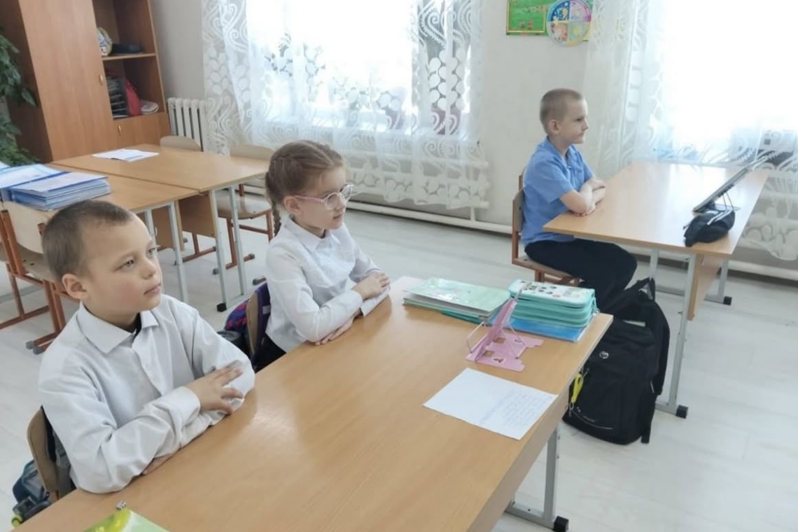 Проведено открытие месячника «Зан мен тэртіп». В ходе общешкольной беседы обучающиеся познакомились с понятием «закон», «порядок», «правила поведения в школе». #законипорядок